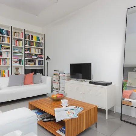 Apartment Zawiszy Wola By Renters